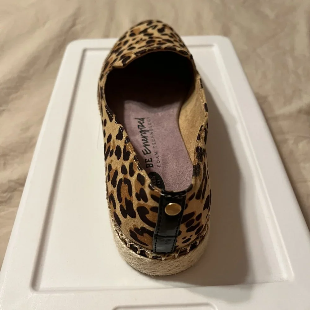 Like New Dr. Scholl's Find Me Espadrille Slip On tan/black leopard print…